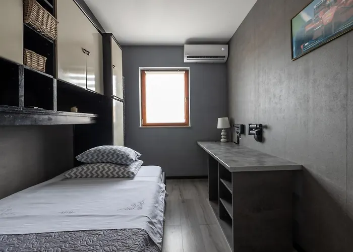 Zoey Апартаменты Макарска